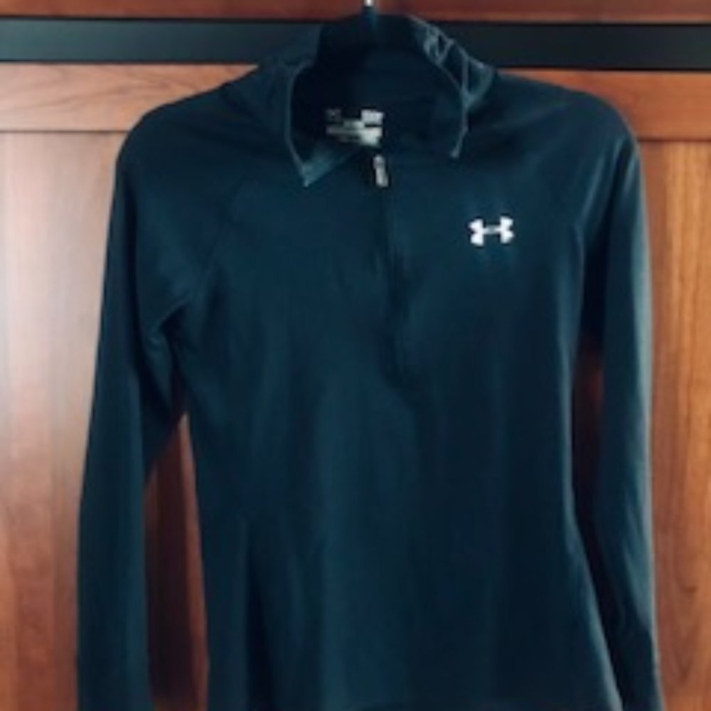 Under Armour Black 1/2 Zipper Jacket